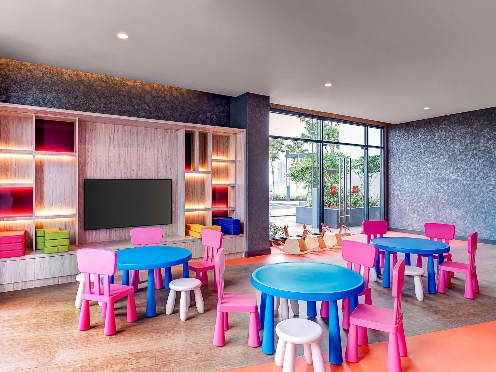 Hotel Ibis Pjcc Petaling Jaya Zewnętrze zdjęcie